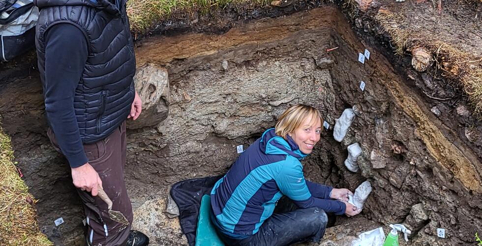 Vzácná návštěva a mikroarcheologie v Sauschwemme