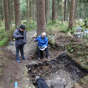 MDR Sachsenspiegel und Freie Presse Chemnitz vor Ort bei archäologischen Untersuchungen in der Zinnseife Sauschwemme #1